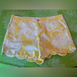 Lilly Pulitzer buttercup shorts